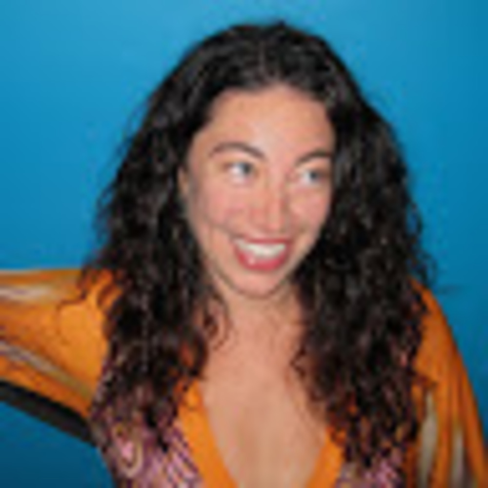 Meet your Posher, Leora